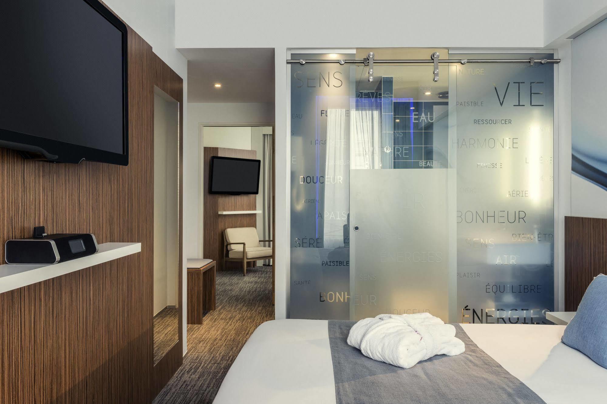 Mercure Paris Gare Du Nord מראה חיצוני תמונה
